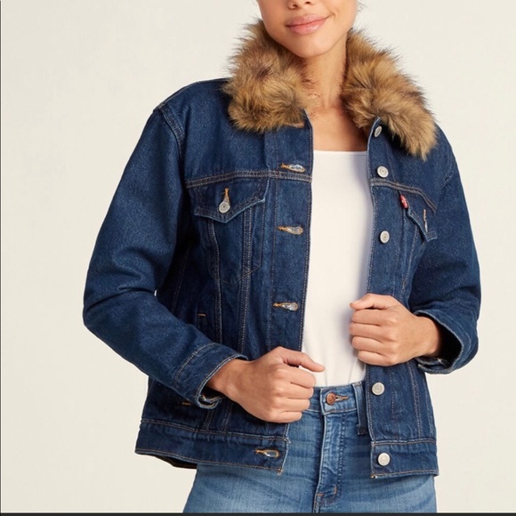levi jacket with fur collar